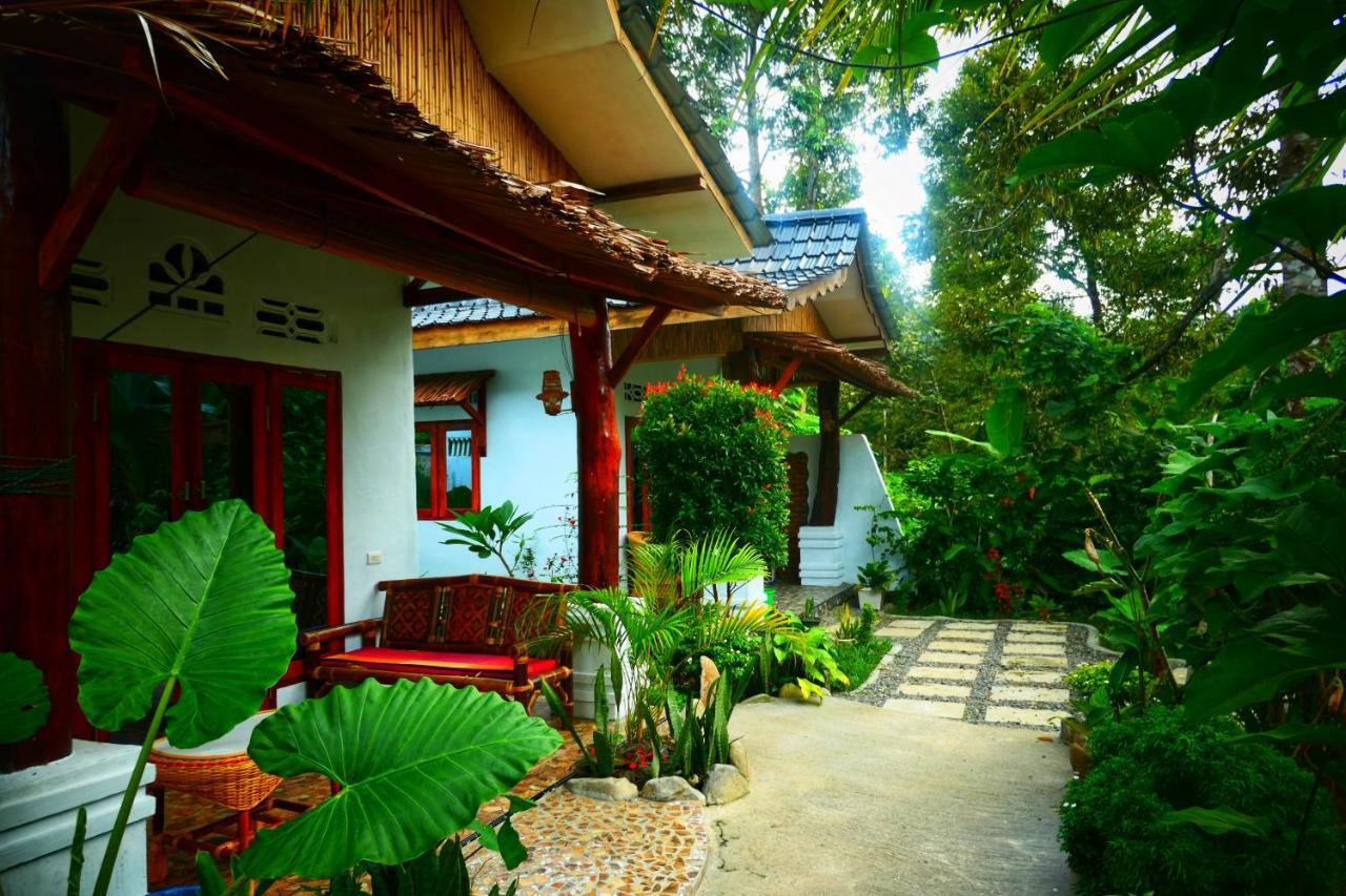 Sumatra Orangutan Discovery Villa Bukit Lawang Εξωτερικό φωτογραφία